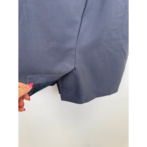 Rebecca Taylor NYC
Tailored Garbine Suiting Dress 🪷 - Picture 9 of 12